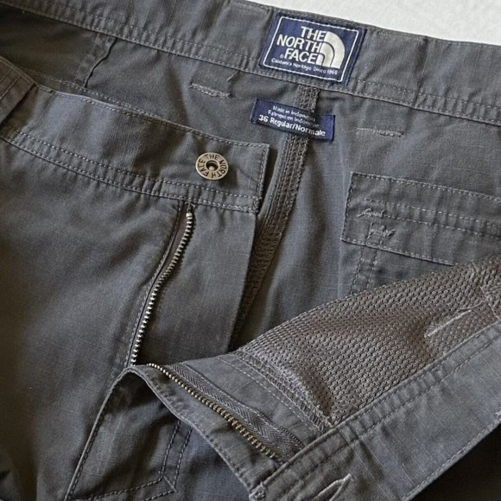 Vintage The North Face Mens L Reg Gray‎ Cargo Shorts